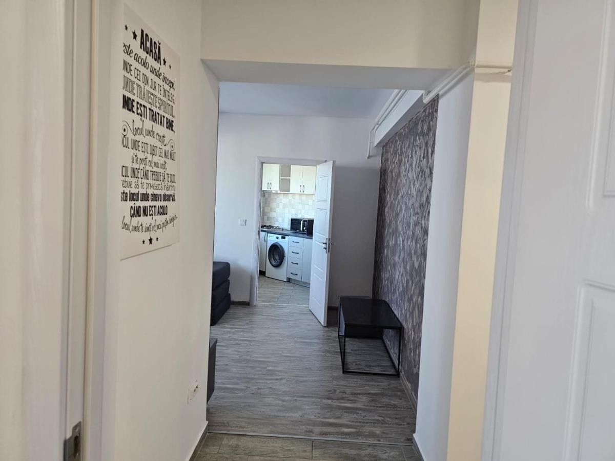 Astero Apartments Premium Accomodation Ясси Екстер'єр фото