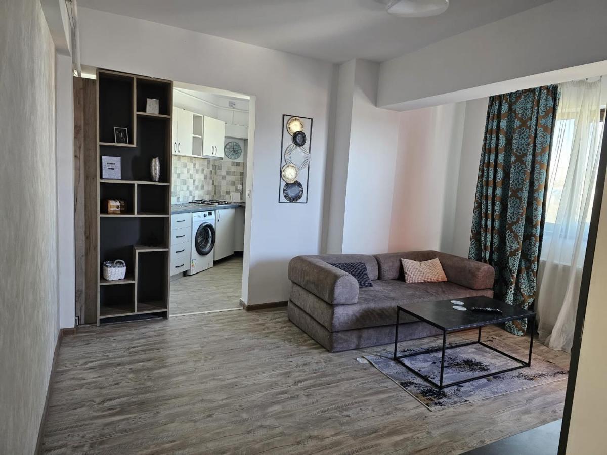 Astero Apartments Premium Accomodation Ясси Екстер'єр фото