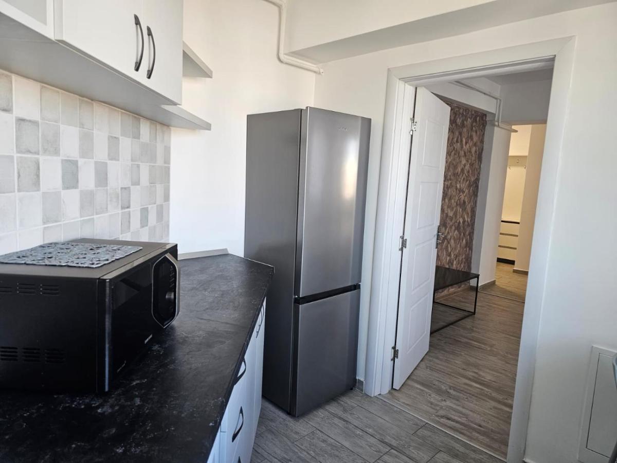 Astero Apartments Premium Accomodation Ясси Екстер'єр фото