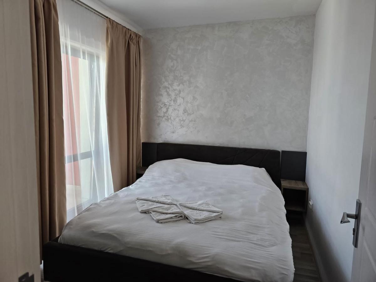 Astero Apartments Premium Accomodation Ясси Екстер'єр фото