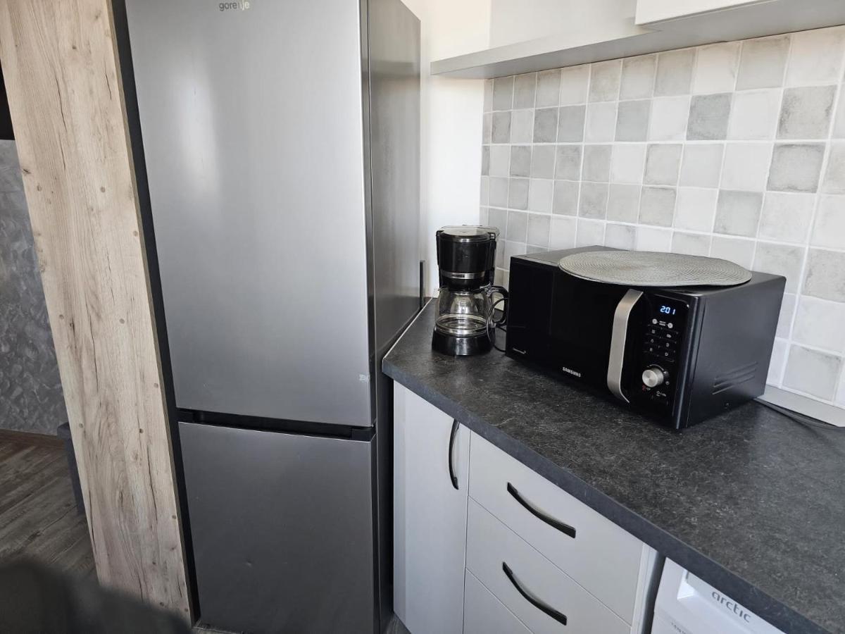 Astero Apartments Premium Accomodation Ясси Екстер'єр фото